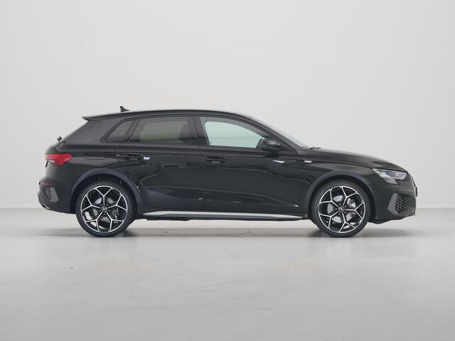 Audi A3 SPORTBACK 40 TFSI e S-line Navigatie PDC DAB Virtual Cockpit 19 inch velgen