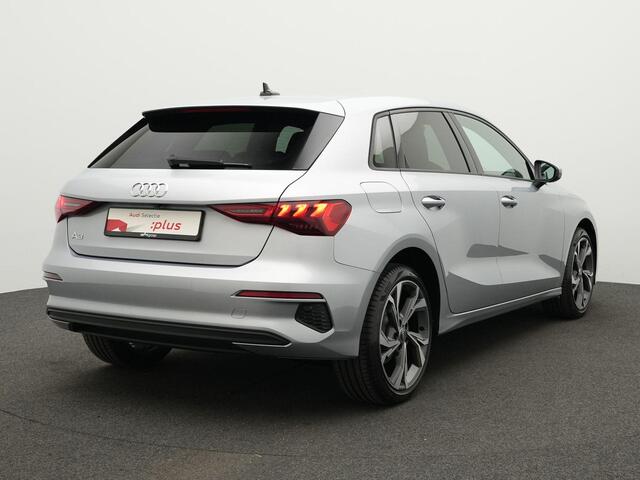 Audi A3 SPORTBACK S-Line 40 TFSI e 204 pk S-tronic | Camera | Standkachel | Leder | Stoelverwarming | Cruise Control | 18 inch