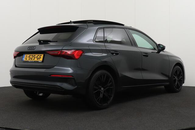 Audi A3 SPORTBACK 40 TFSI e Sport RS3-Sportstoelen Pano-dak Leder Stoelverw.