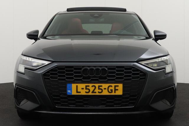 Audi A3 SPORTBACK 40 TFSI e Sport RS3-Sportstoelen Pano-dak Leder Stoelverw.