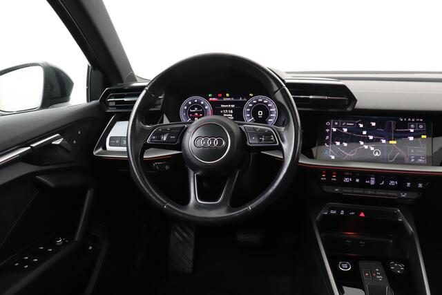 Audi A3 SPORTBACK 40 TFSI e Sport RS3-Sportstoelen Pano-dak Leder Stoelverw.