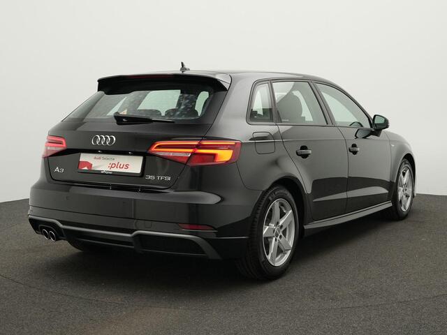 Audi A3 SPORTBACK Design Pro Line Plus 35 TFSI 150 pk S-tronic | LED koplampen | Stoelverwarming | Parkeersensoren | Cruise Control | 16 inch