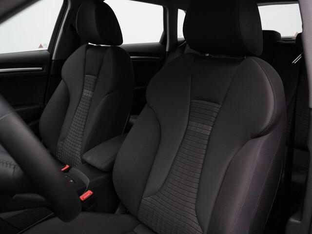 Audi A3 SPORTBACK Design Pro Line Plus 35 TFSI 150 pk S-tronic | LED koplampen | Stoelverwarming | Parkeersensoren | Cruise Control | 16 inch