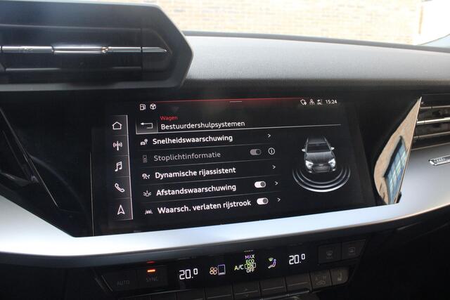 Audi A3 SPORTBACK 45 TFSI e S ed. Comp. PANO | ACC| S-line | Park Ass. | Dode hoek | Stoel VW
