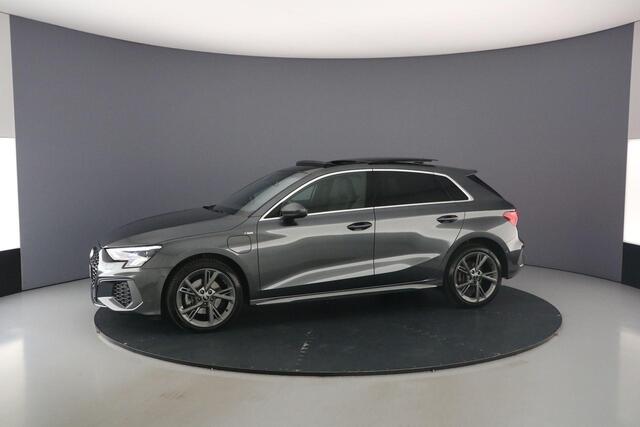 Audi A3 SPORTBACK 40 TFSI e Edition | Pano | Trekhaak | ACC | Virtual cockpit | Led | Audi Sound | Sportstoelen | S Line | Alcantara