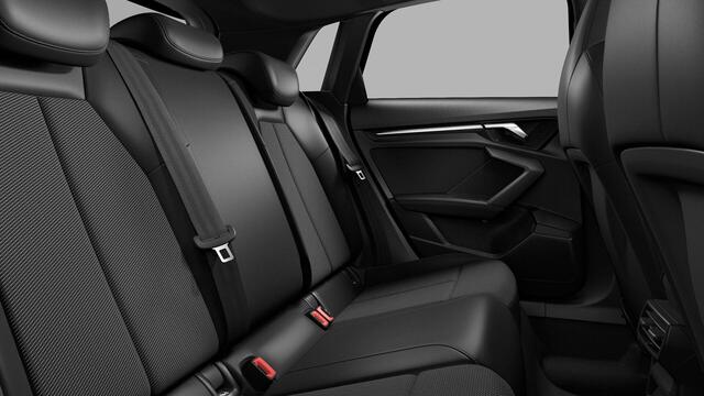 Audi A3 SPORTBACK 45 TFSI e S edition Competition | SoH 89% | 245 PK | Automaat | Navigatiesysteem | Audi soundsystem | S line |