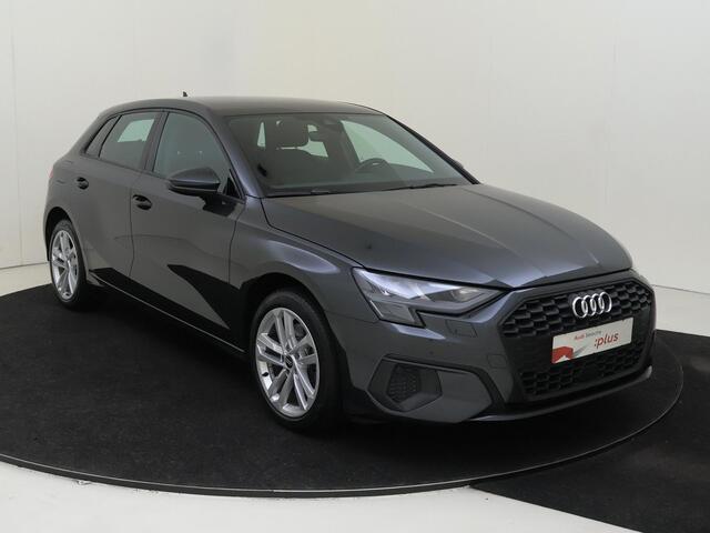 Audi A3 SPORTBACK 40 TFSI e Edition | Trekhaak | Stoelverwarming | Keyless | Navigatie Plus | Virtual cockpit Plus | CarPlay | Cruise control |