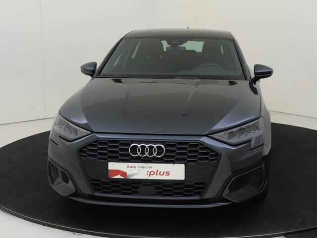 Audi A3 SPORTBACK 40 TFSI e Edition | Trekhaak | Stoelverwarming | Keyless | Navigatie Plus | Virtual cockpit Plus | CarPlay | Cruise control |