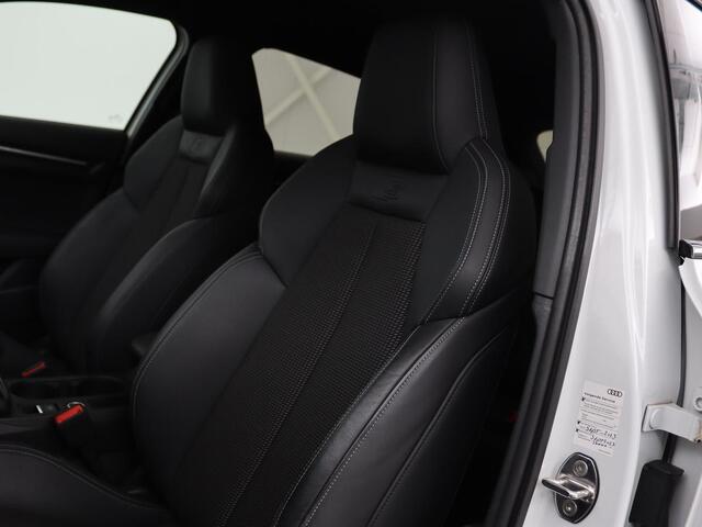 Audi A3 SPORTBACK 30 TFSI S edition | Carplay | Full LED | Virtual Cockpit | Sportstoelen | Half leder | Getint glas | Climate control | Cruise control