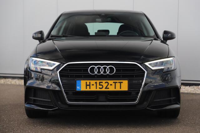 Audi A3 SPORTBACK 35 TFSI CoD S-Line 150PK Automaat Adaptive Cruise Lane Assist Sportstoelen 18 inch LMV Stoelverwarming Full LED Navigatie Clima Carplay Android