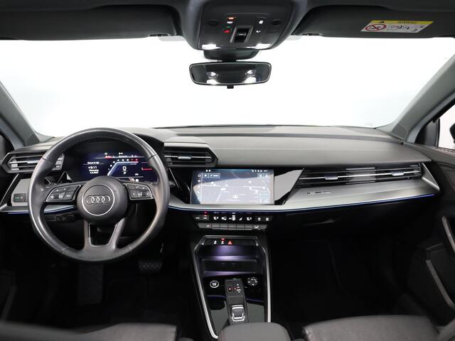 Audi A3 SPORTBACK 30 TFSI Advanced edition 110 pk S-tronic | Navigatie | Panoramadak | Parkeersensoren achter | Lederen bekleding | LED koplampen |