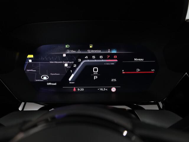 Audi A3 SPORTBACK 30 TFSI Advanced edition 110 pk S-tronic | Navigatie | Panoramadak | Parkeersensoren achter | Lederen bekleding | LED koplampen |