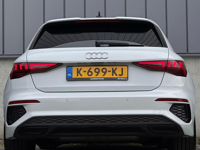 Audi A3 SPORTBACK 30 TFSI Automaat 3X S-Line *NL-AUTO*