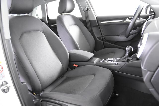Audi A3 SPORTBACK 35 TFSI *1ste eigenaar*Navigatie*Stoelverwarming*