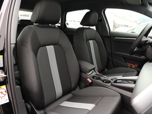 Audi A3 SPORTBACK 40 TFSI e Pro Line | LED voor en achter | Assistentiepakket driving |