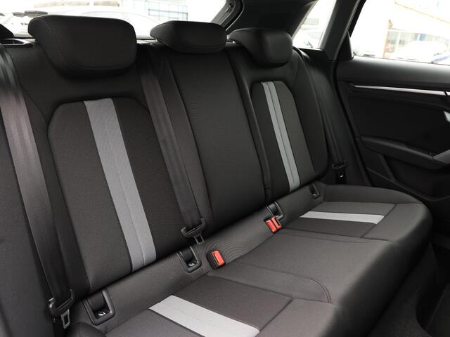 Audi A3 SPORTBACK 40 TFSI e Pro Line | LED voor en achter | Assistentiepakket driving |
