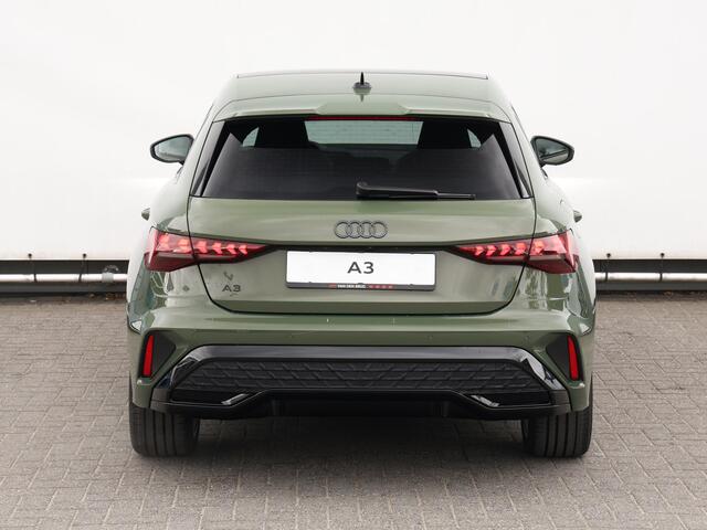 Audi A3 SPORTBACK S edition Competition 45 TFSI e 180 kW / 245 PK Sp | Panodak | Sonos | Comfortpakket plus |