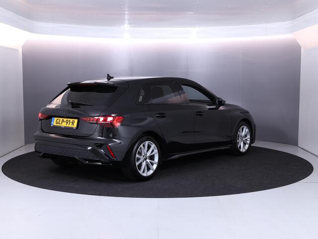 Audi A3 SPORTBACK 30 TFSI S edition 115 PK Automaat | Verlengde garantie | Navigatie | Park pakket | Zwart optiek | Privacy glas |