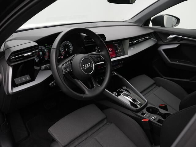 Audi A3 SPORTBACK 35 TFSI 150 pk S-tronic Advanced edition | Achteruitrijcamera | Navigatie | Adaptive Cruise