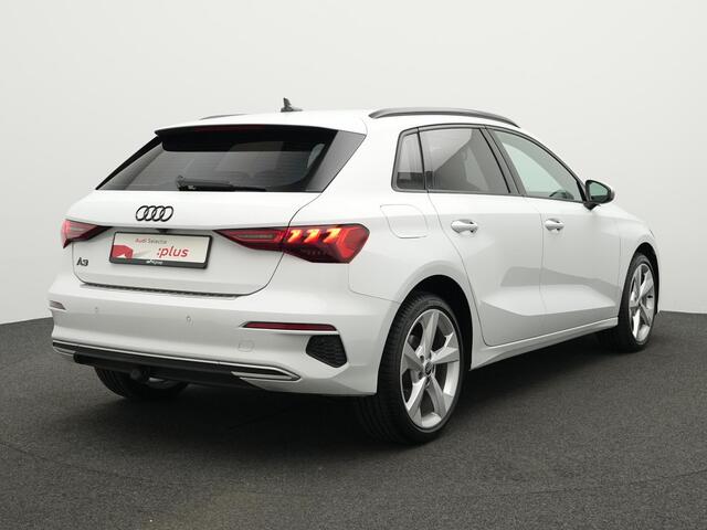 Audi A3 SPORTBACK 40 TFSI e 204 pk S-tronic Advanced edition / S-Line | Trekhaak | Elektr. verstelbare stoelen | Achteruitrijcamera | Navigatie