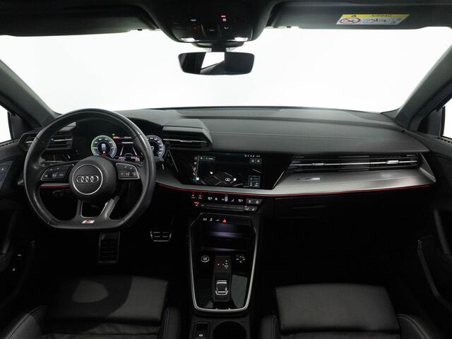 Audi A3 SPORTBACK S-Line 45 TFSI e 245 PK Competition | LED | Panoramadak | Bang & Olufsen | Leder | Keyless | Adaptieve Cruise Control |