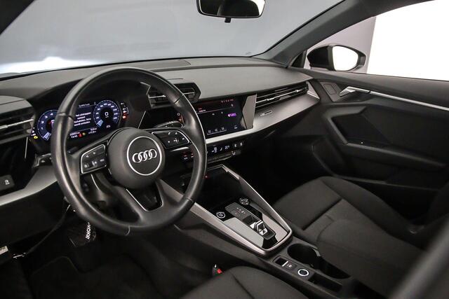 Audi A3 SPORTBACK 30 TFSI Pro Line | Cruise | Carplay | Led | Leder Stuur |