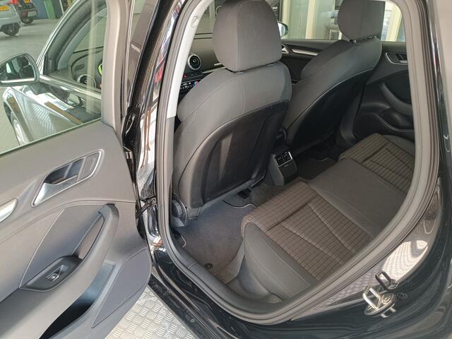 Audi A3 SPORTBACK 30 TDI Design Pro Line Plus