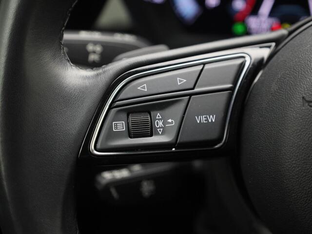 Audi A3 SPORTBACK 35 TFSI/150PK Edition One · S-line Exterieur · Apple Car Play · Navigatie · Stoelverwarming