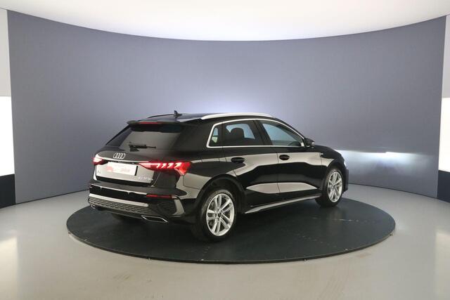 Audi A3 SPORTBACK 40 TFSI e Advanced edition | Virtual cockpit | ACC | Carplay | Stoelverwarming | Led |
