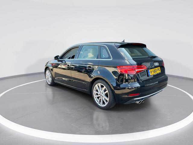Audi A3 SPORTBACK 35 TFSI/150PK CoD Advance · Leder · Navigatie · Drive select