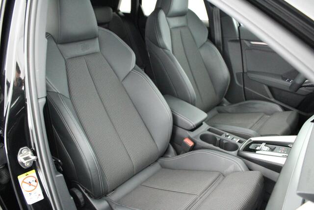 Audi A3 SPORTBACK 35 TFSI 150pk S-Tronic S-Line edition one Camera Keyless Navigatie Clima Virtual cockpit