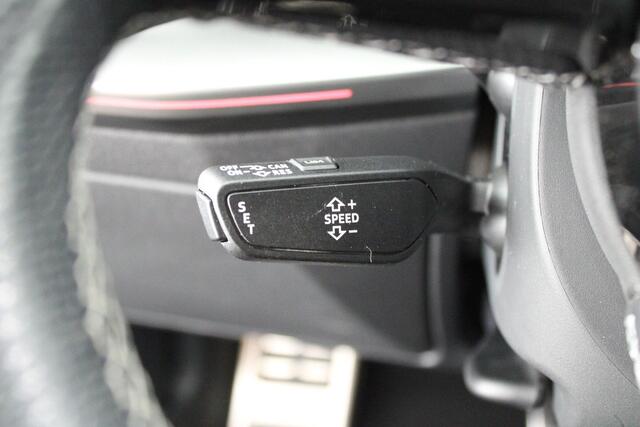 Audi A3 SPORTBACK 35 TFSI 150pk S-Tronic S-Line edition one Camera Keyless Navigatie Clima Virtual cockpit