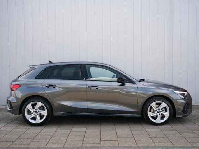 Audi A3 SPORTBACK 30TFSI 110pk S edition Automaat S-Line / Navigatie / Adaptive cruise