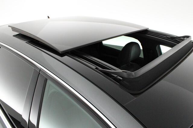 Audi A3 SPORTBACK 40 e-tron 204pk S-Line Trekhaak Keyless Stoelverwarming Panoramadak Navigatie