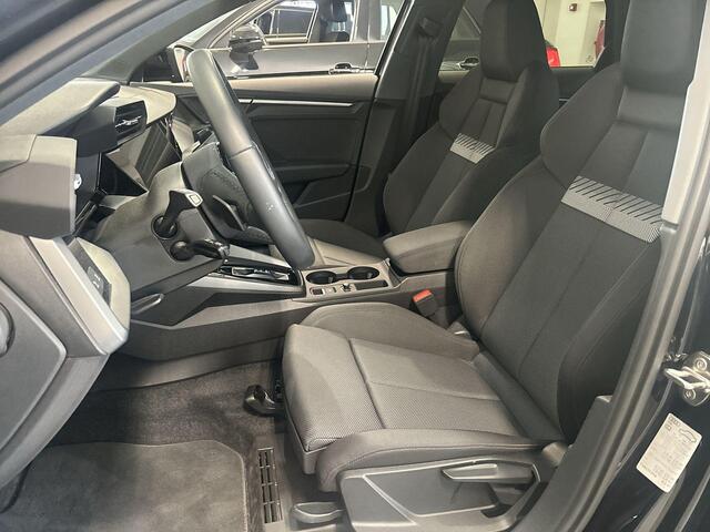 Audi A3 SPORTBACK 35 Tfsi 150pk S-tronic Advanced Edition · Camera · Apple/Android Car Play · Navi · P-Sensoren · Parkeer Assistent · 17'' Inch · Garantie t/m 29-10-2028 of 100.000km