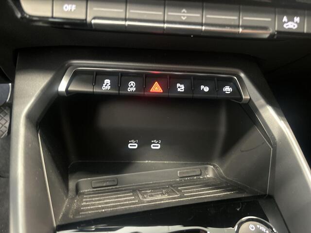 Audi A3 SPORTBACK 35 Tfsi 150pk S-tronic Advanced Edition · Camera · Apple/Android Car Play · Navi · P-Sensoren · Parkeer Assistent · 17'' Inch · Garantie t/m 29-10-2028 of 100.000km