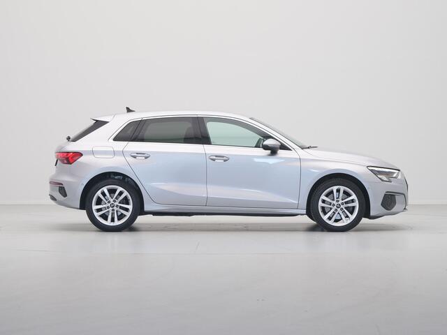 Audi A3 SPORTBACK 40 TFSI e Edition Navigatie Stoelverwarming Side assist Elek. kofferklep Carplay