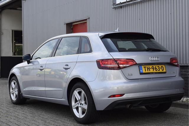 Audi A3 SPORTBACK 1.0 TFSI Pro Line Plus Virtual cockpit, Adaptive cruise, Carplay, Stoelverwarming