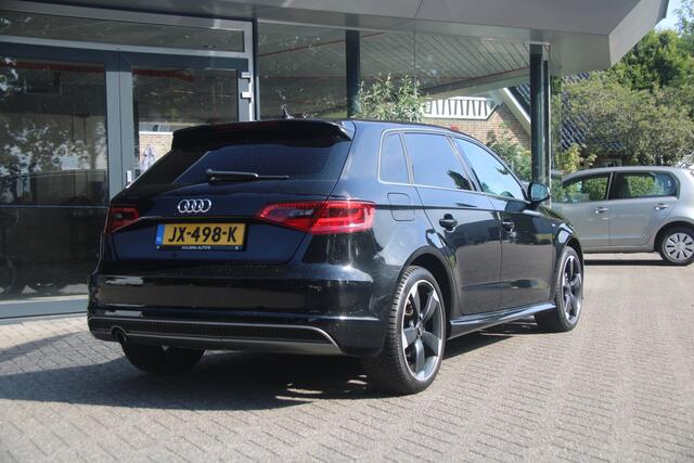 Audi A3 SPORTBACK 1.2 TFSI Adrenalin | S-Line | 18''| Org. NL | S-Tronic |