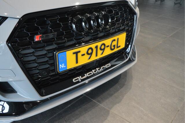 Audi A3 SPORTBACK 2.5 TFSI RS 3 quattro leer pano B&O camera carbon 19 inch !!