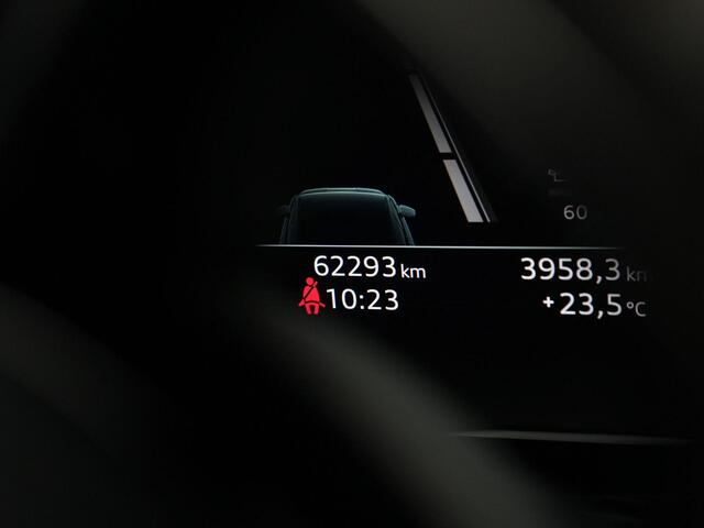 Audi A3 SPORTBACK 40 TFSI e 204 pk S-tronic S-Line | Matrix LED | Achteruitrijcamera | Stoelverwarming | Adaptive Cruise | Navigatie