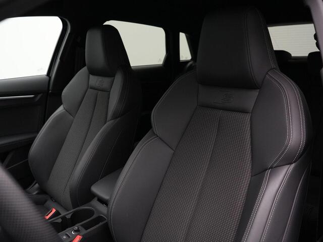 Audi A3 SPORTBACK 40 TFSI e 204 pk S-tronic S-Line | Matrix LED | Achteruitrijcamera | Stoelverwarming | Adaptive Cruise | Navigatie