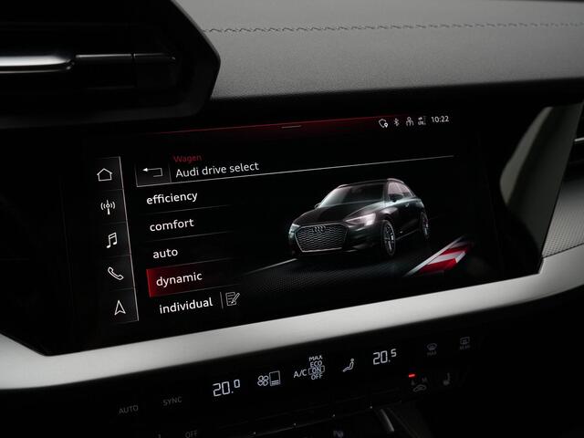 Audi A3 SPORTBACK 40 TFSI e 204 pk S-tronic S-Line | Matrix LED | Achteruitrijcamera | Stoelverwarming | Adaptive Cruise | Navigatie