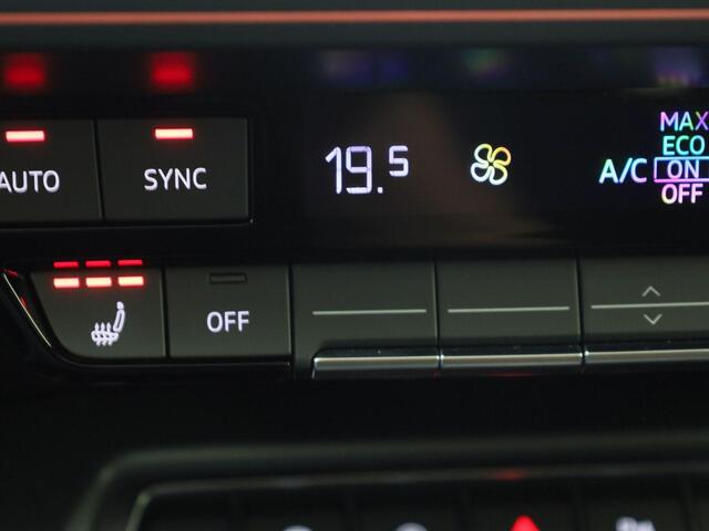 Audi A3 SPORTBACK 35 TFSI/150PK S Line · Leder · Panoramadak · SONOS