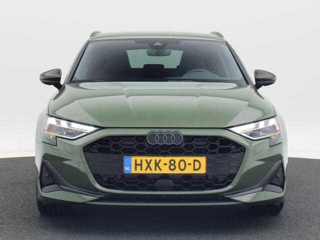Audi A3 SPORTBACK 35 TFSi 150 Pk Automaat S-Line | Carbon Pakket | Trekhaak | Full LED | 18 Inch | Zwart Optiek | Camera | Navigatie | Sonos Audio | Head-Up | 6.711 Km!!
