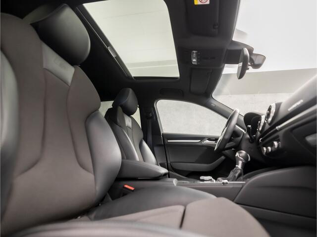 Audi A3 SPORTBACK 40 e-tron S-Line Sport 204Pk Automaat (2X S-LINE, SCHUIFDAK, VIRTUAL COCKPIT, APPLE CARPLAY, ADAPTIVE CRUISE, PLAT S-LINE SPORTSTUUR, GROOT NAVI, KEYLESS, LEDER, GETINT GLAS, STOELVERWARMING, NIEUWSTAAT)
