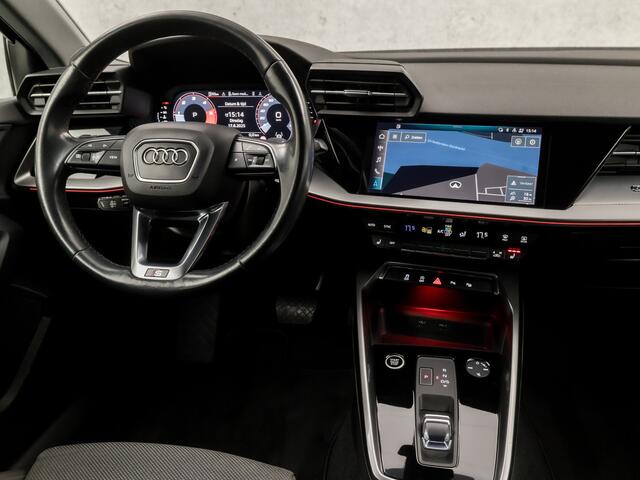 Audi A3 SPORTBACK 35 TDI S-Line Sport 150Pk Automaat (2X S-LINE, GROOT NAVI, CAMERA, ADAPTIVE CRUISE, STOELVERWARMING, SPORTSTOELEN, SFEERVERLICHTING, GETINT GLAS, MATRIX LED, NIEUWE APK, NIEUWSTAAT)