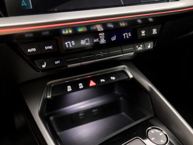 Audi A3 SPORTBACK 35 TDI S-Line Sport 150Pk Automaat (2X S-LINE, GROOT NAVI, CAMERA, ADAPTIVE CRUISE, STOELVERWARMING, SPORTSTOELEN, SFEERVERLICHTING, GETINT GLAS, MATRIX LED, NIEUWE APK, NIEUWSTAAT)