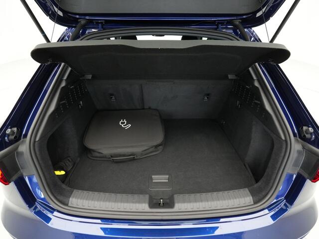 Audi A3 SPORTBACK 40 TFSI e Advanced edition Navigatie Acc Pdc Led