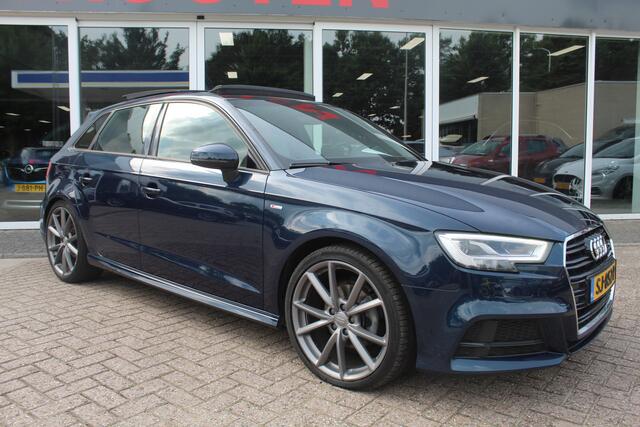 Audi A3 SPORTBACK 1.5 TFSI CoD Sport S Line Edition PANORAMA